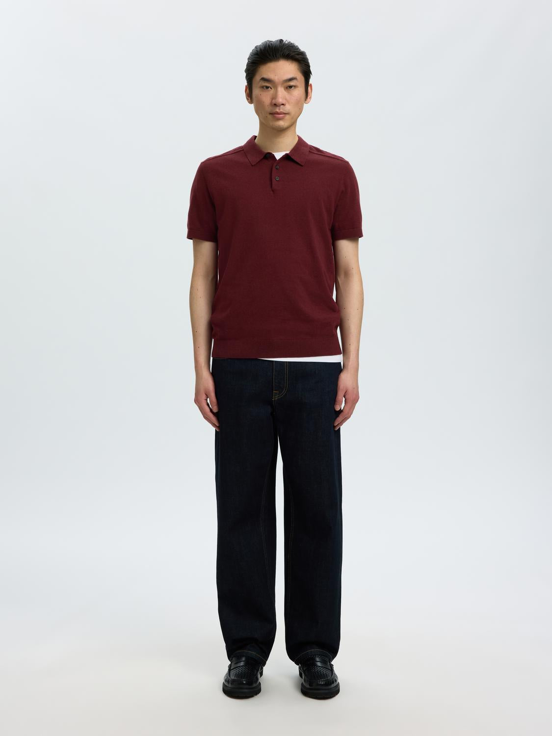 model_shot-front_full